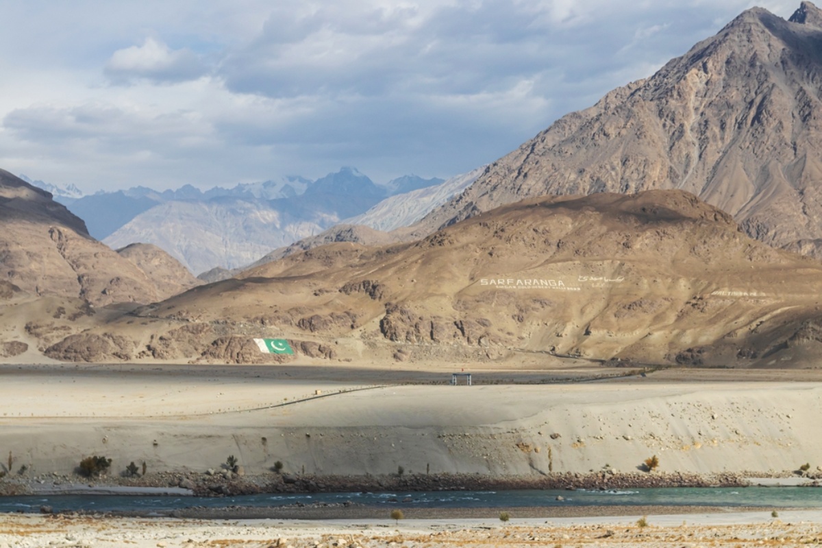 skardu hunza distance